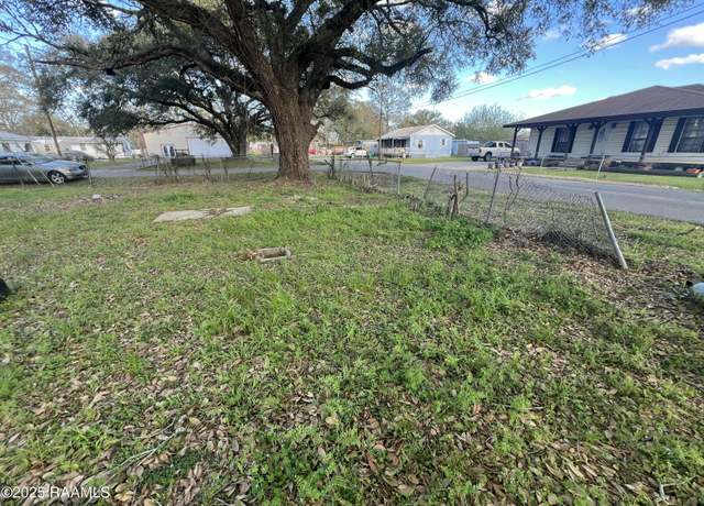 Property at 209 Truman St, Broussard, LA 70518