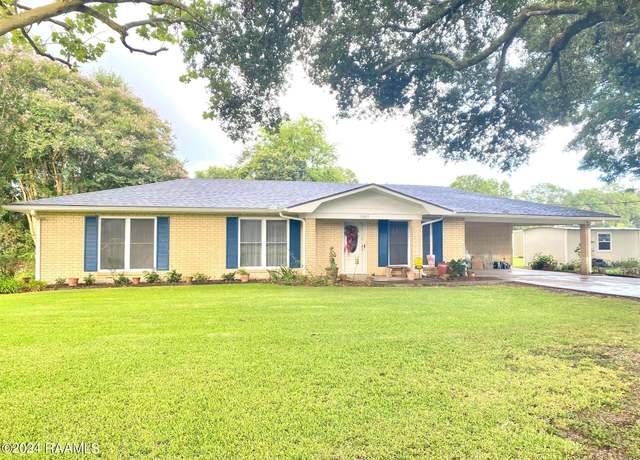 Property at 1009 Reggie Rd, Rayne, LA 70578, 3 beds, 2 baths