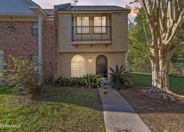 Property at 1316 Dulles Dr Apt H, Lafayette, LA 70506, 2 beds, 2.5 baths