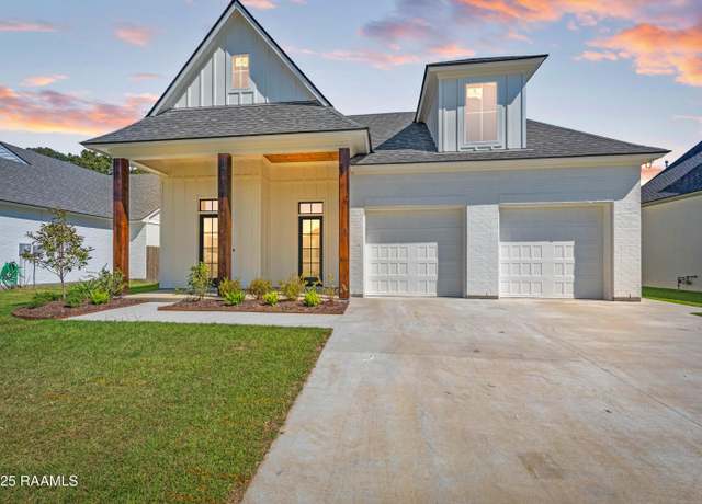 Property at 200 Cape Town Ave, Youngsville, LA 70592, 3 beds, 2 baths