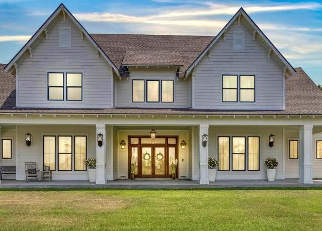 Property at 1815 Guillot Road Rd, Youngsville, LA 70592, 5 beds, 4.5 baths