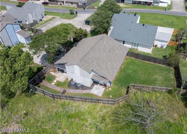 Property at 1847 Fox Run Dr Unit 1 & 2, Lake Charles, LA 70605, 4 beds, 4 baths