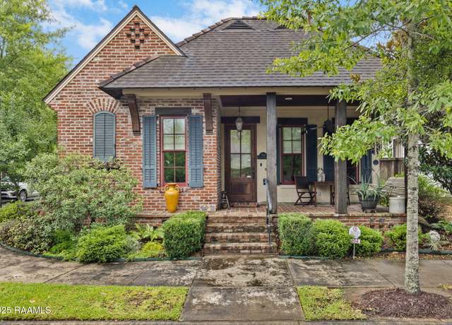 Property at 104 Littleton Xing, Lafayette, LA 70508, 3 beds, 2 baths