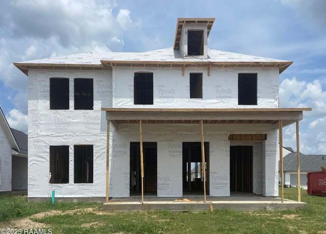 Property at 115 Appleton Ln, Youngsville, LA 70592, 4 beds, 3 baths
