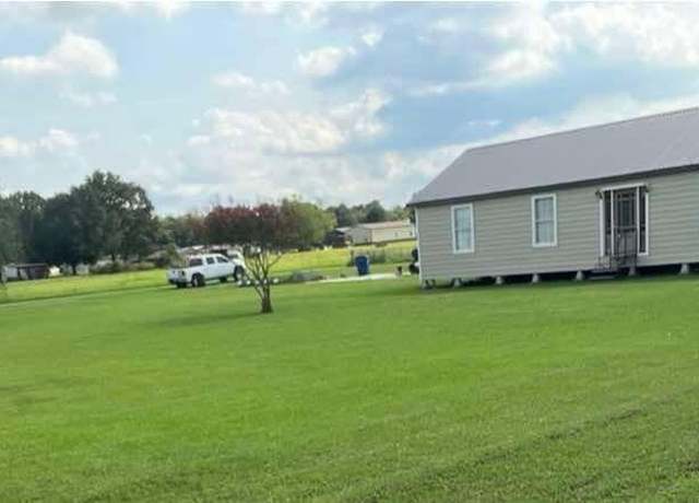 Property at 1239 Castille Hwy, Church Point, LA 70525, 3 beds, 2 baths