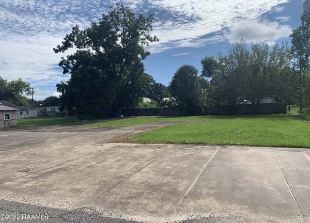 Property at 213/2 N Charles Campbell Ave, Abbeville, LA 70510