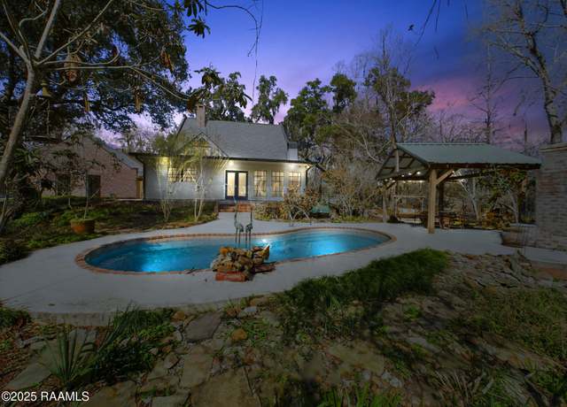 Property at 1112 Bayou Tortue Rd, Broussard, LA 70518, 4 beds, 4.5 baths