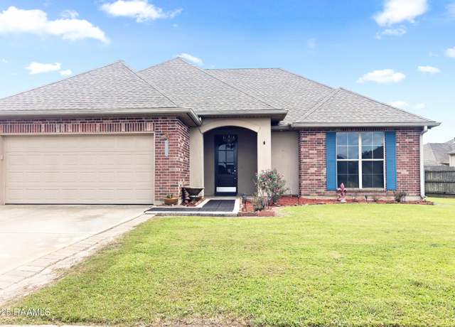 Property at 411 Spanish Moss Ln, Broussard, LA 70518, 3 beds, 2 baths