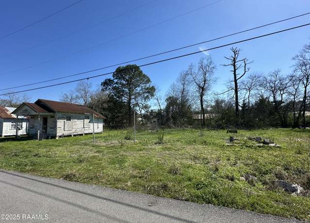 Property at 920 Mear St, Crowley, LA 70526