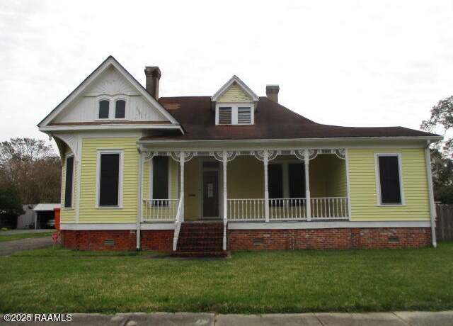 Property at 312 N State St, Abbeville, LA 70510, 3 beds, 2 baths