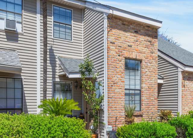 Property at 106 S Saint Pierre St, Broussard, LA 70518, 2 beds, 1.5 baths
