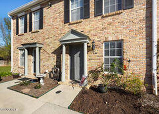 Property at 523 Tracy Cir, Lafayette, LA 70503, 2 beds, 1.5 baths