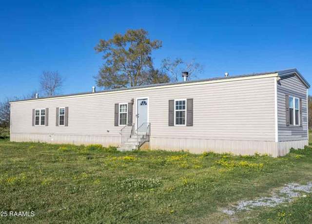 Property at 224 Jessie Richard Rd, Sunset, LA 70584, 3 beds, 2 baths