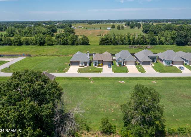 Property at 206 Octavia Dr, Scott, LA 70583