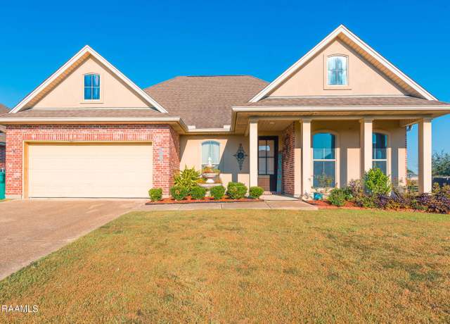 Property at 119 Still Waters Rd, Broussard, LA 70518, 4 beds, 2 baths
