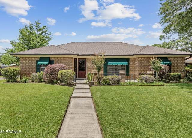 Property at 118 Alyene Dr, Lafayette, LA 70506, 3 beds, 2 baths
