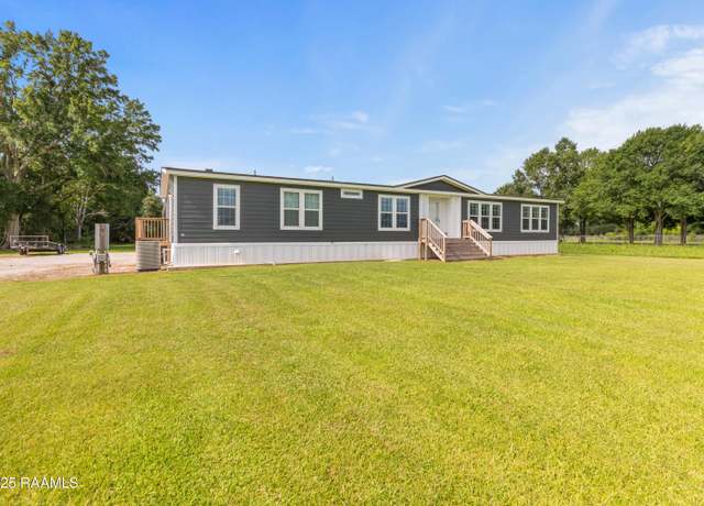 Property at 1023 Vatican Rd, Church Point, LA 70525, 4 beds, 3 baths