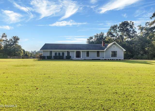 Property at 1705 Beau Bassin Rd, Carencro, LA 70520, 4 beds, 2 baths