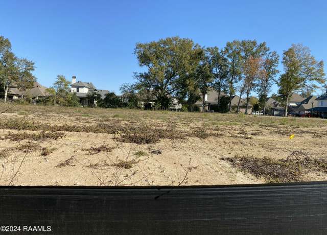 Property at 202 Leaning Oak Dr, Lafayette, LA 70508