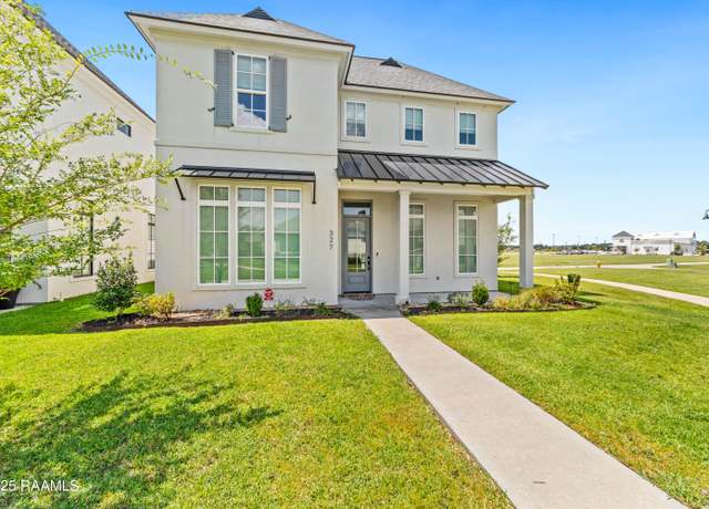 Property at 327 Bozeman Trl, Scott, LA 70583, 3 beds, 2.5 baths
