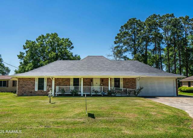 Property at 182 Burleigh Ln, Grand Coteau, LA 70541, 4 beds, 2.5 baths