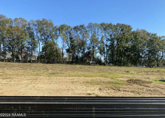 Property at 118 Leaning Oak Dr, Lafayette, LA 70508