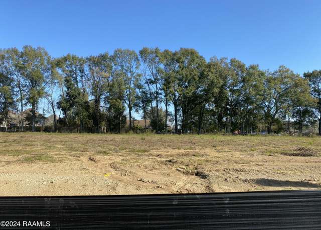 Property at 114 Leaning Oak Dr, Lafayette, LA 70508