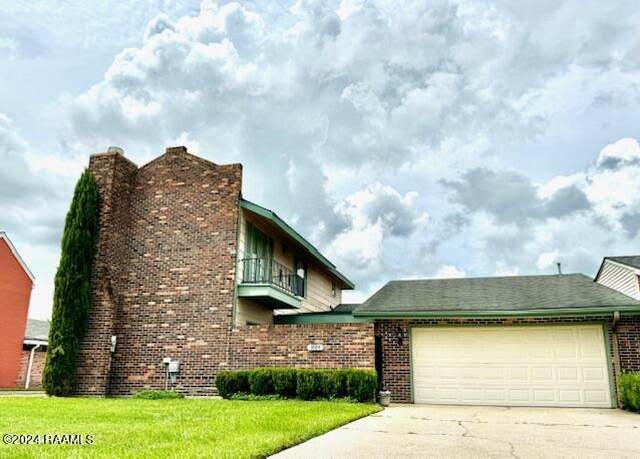 Property at 1009 Rue De Pierre, New Iberia, LA 70563, 3 beds, 2.5 baths