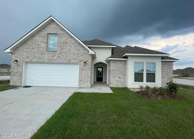 Property at 204 Hidden Meadows Dr, Lafayette, LA 70506, 4 beds, 2.5 baths