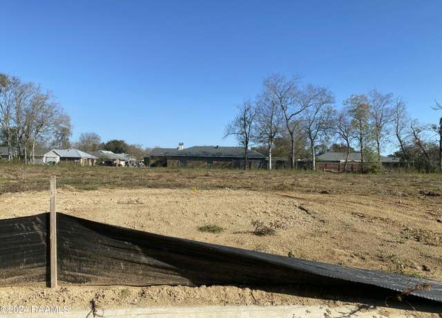 Property at 101 Birch Hill Dr, Lafayette, LA 70508