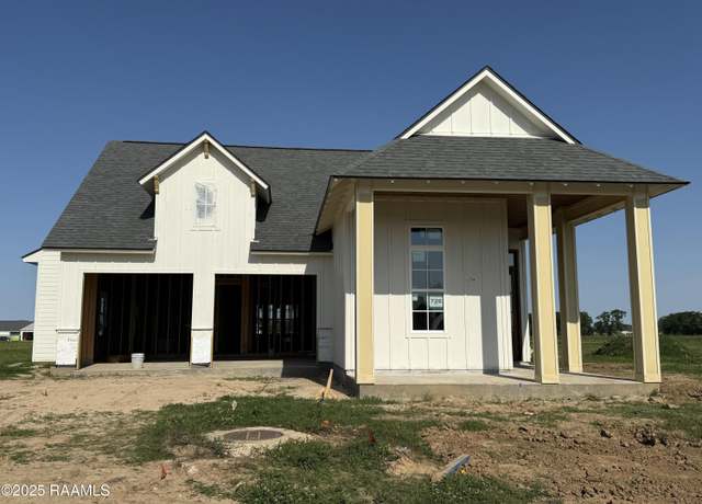 Property at 726 Broyles St, Youngsville, LA 70592, 3 beds, 2 baths
