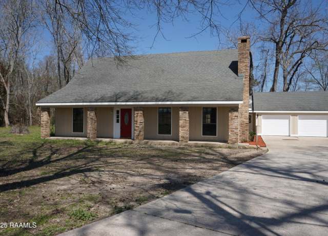 Property at 131 Odon Meche Rd, Arnaudville, LA 70512, 4 beds, 3 baths