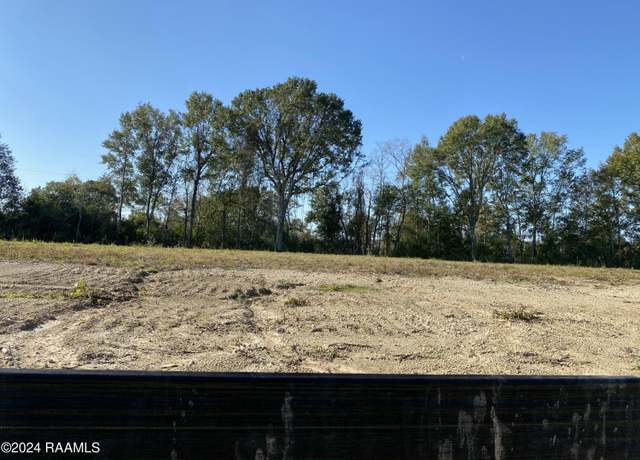Property at 105 Leaning Oak Dr, Lafayette, LA 70508
