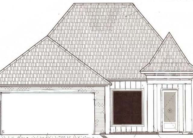 Property at 102 Berchman Oaks Dr, Lafayette, LA 70506, 4 beds, 2 baths