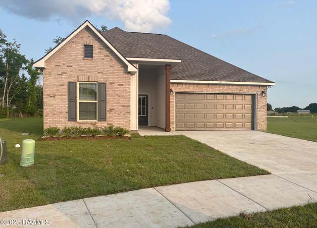Property at 101 Nandina Dr, Scott, LA 70583, 3 beds, 2 baths