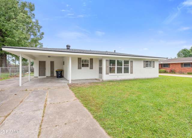 Property at 109 Brockton Dr, Carencro, LA 70520, 3 beds, 1.5 baths