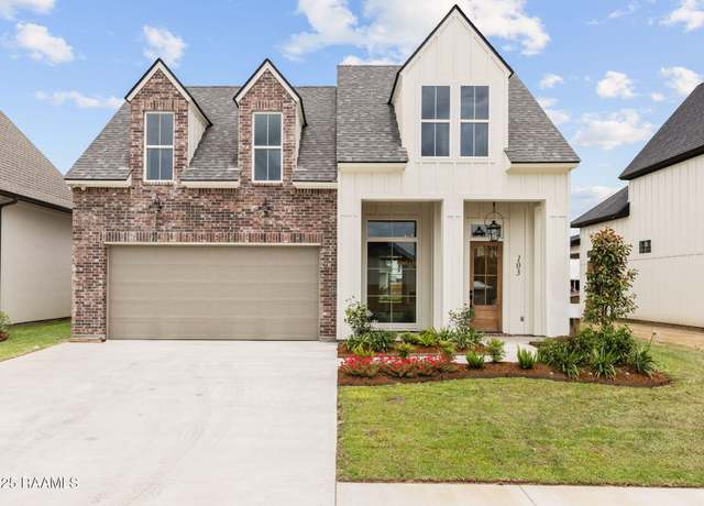 Property at 103 Bruges Ln, Youngsville, LA 70592, 4 beds, 3 baths