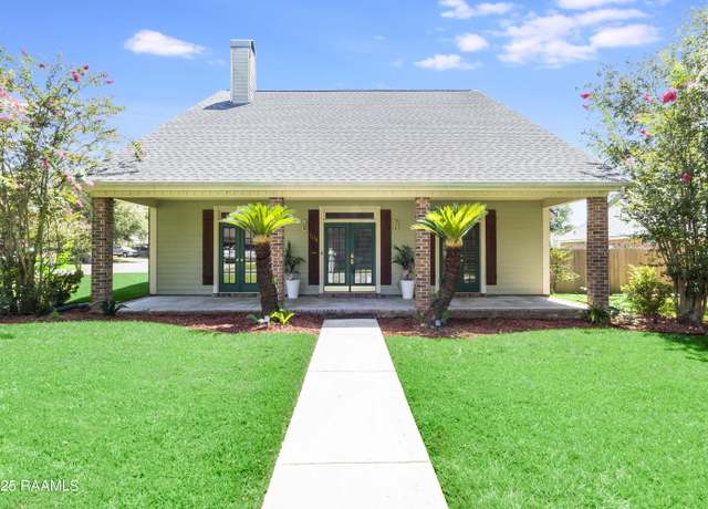 Property at 104 Beaujolais Pkwy, Lafayette, LA 70503, 5 beds, 3 baths