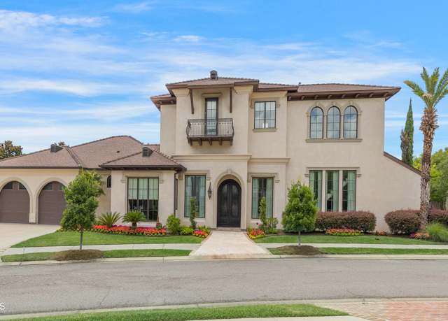 Property at 408 Princeton Woods Loop, Lafayette, LA 70508, 4 beds, 3.5 baths