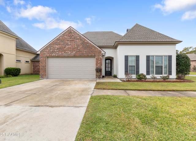 Property at 115 Hacienda Ln, Lafayette, LA 70508, 3 beds, 2 baths