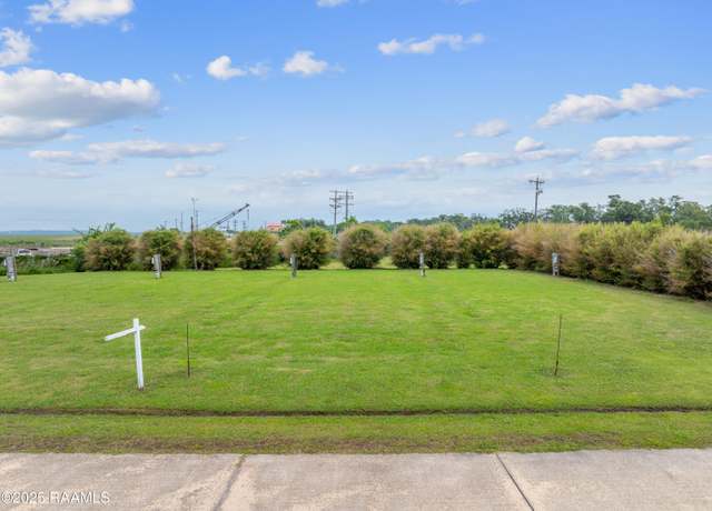 Property at 122 Joseph C Dr, Cypremort Point, LA 70538
