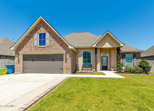 Property at 174 Natalie Park Dr, Thibodaux, LA 70301, 3 beds, 2 baths