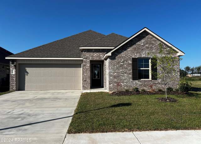 Property at 9386 Gage Rd, Maurice, LA 70555, 4 beds, 2 baths