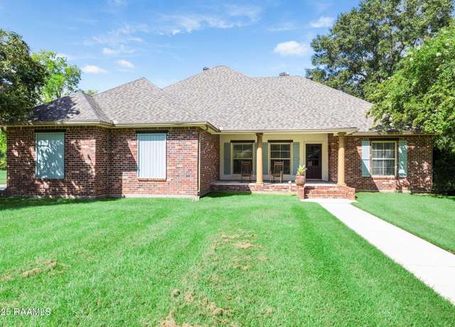 Property at 358 Hidden Village Dr, Washington, LA 70589, 3 beds, 2 baths