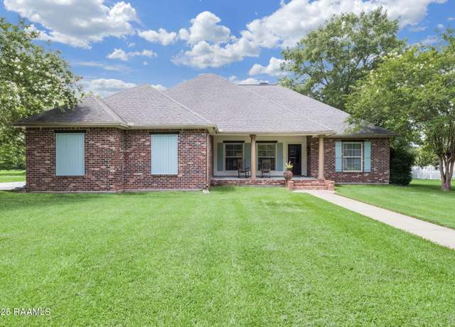 Property at 358 Hidden Village Dr, Washington, LA 70589, 3 beds, 2 baths