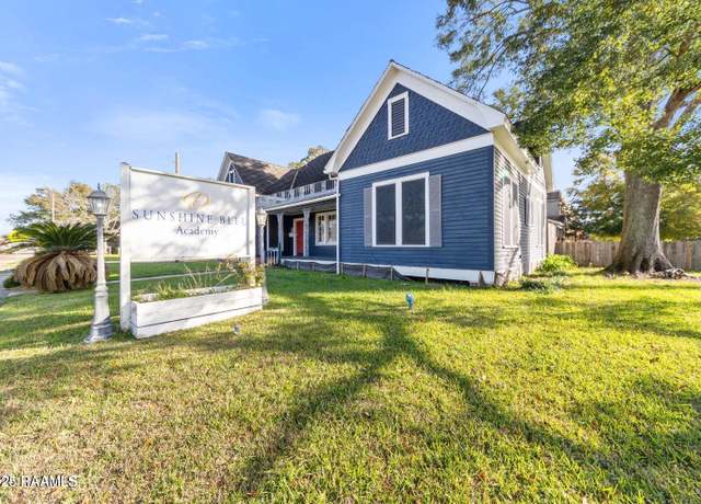 Property at 511 S Union St, Opelousas, LA 70570, 5 beds, 2 baths