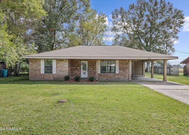 Property at 300 Ave Of The Acadians, Opelousas, LA 70570, 2 beds, 1 bath