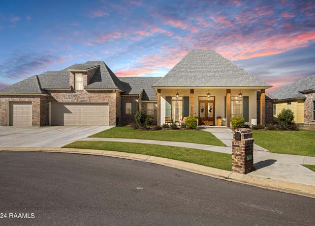 Property at 712 Gunter Grass Ct, Lafayette, LA 70508, 5 beds, 4.5 baths