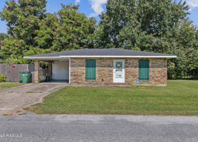Property at 316 Alley St, Abbeville, LA 70510, 2 beds, 1 bath