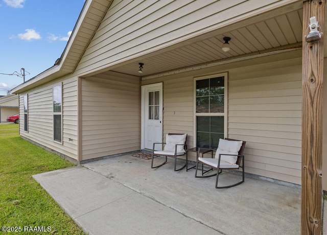 Property at 1166 Madeline Hts, Breaux Bridge, LA 70517, 3 beds, 2 baths